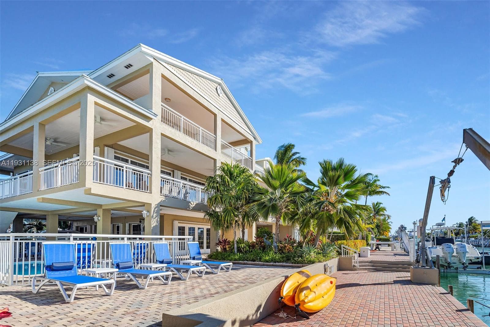153 Stromboli Dr photo 12