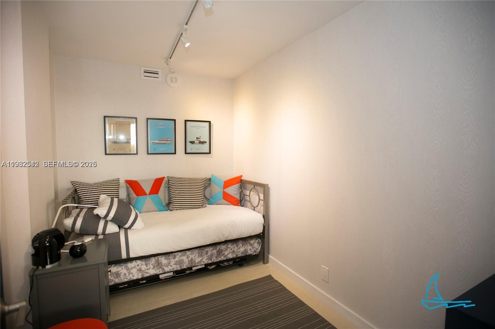 8877 Collins Ave 805 photo 15