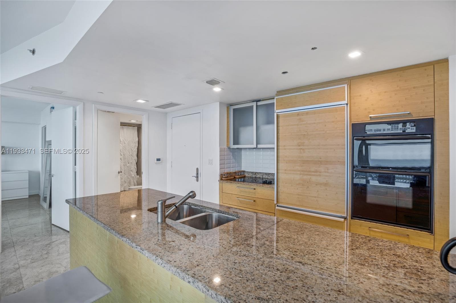 1830 S Ocean Dr 4707 photo 12