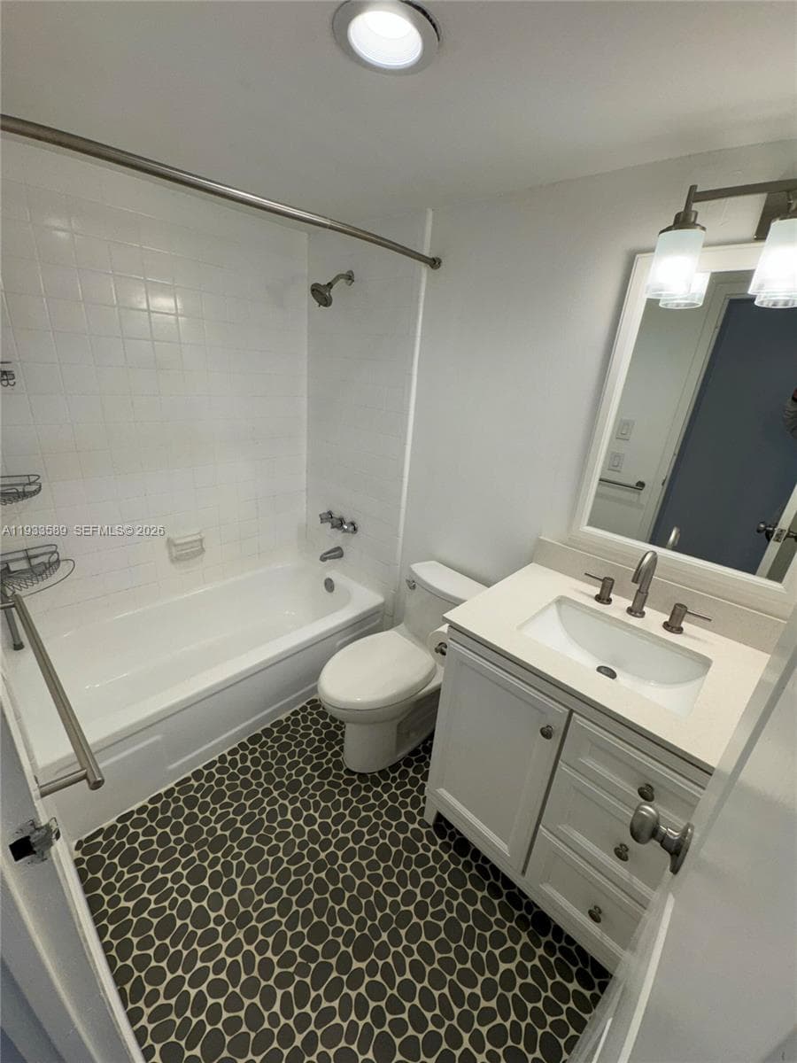 1600 15th St 607 photo 20