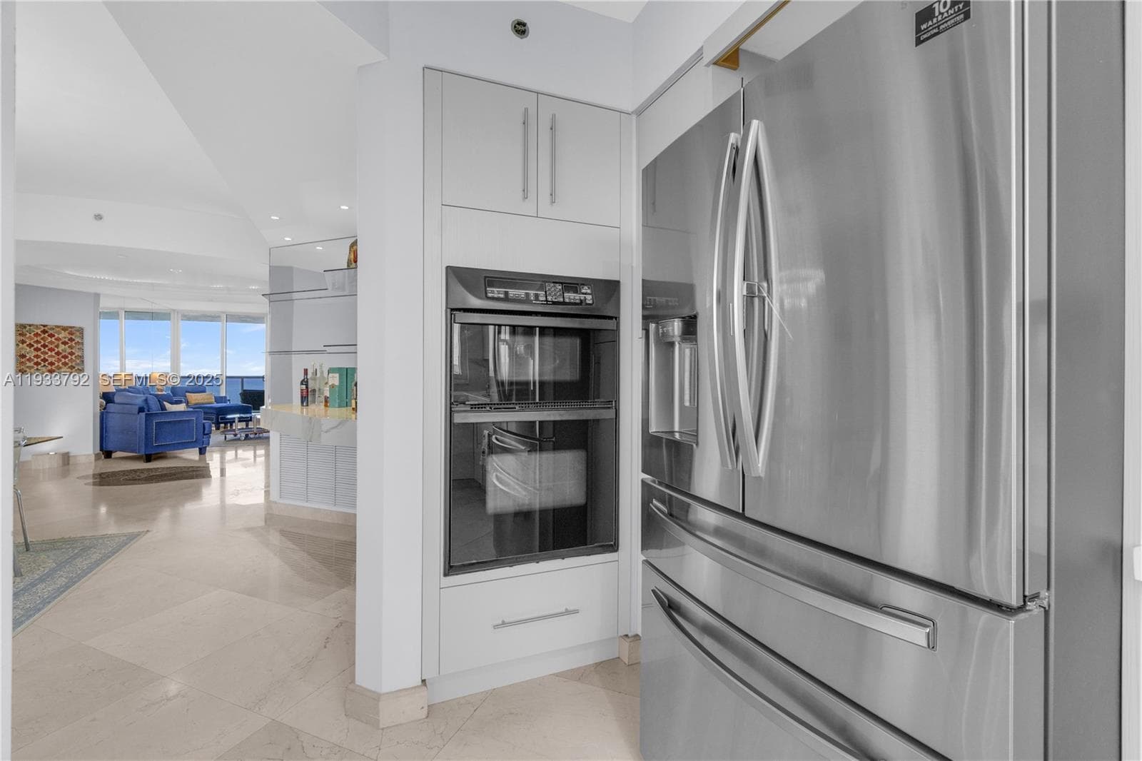 19111 Collins Ave 1607 photo 6