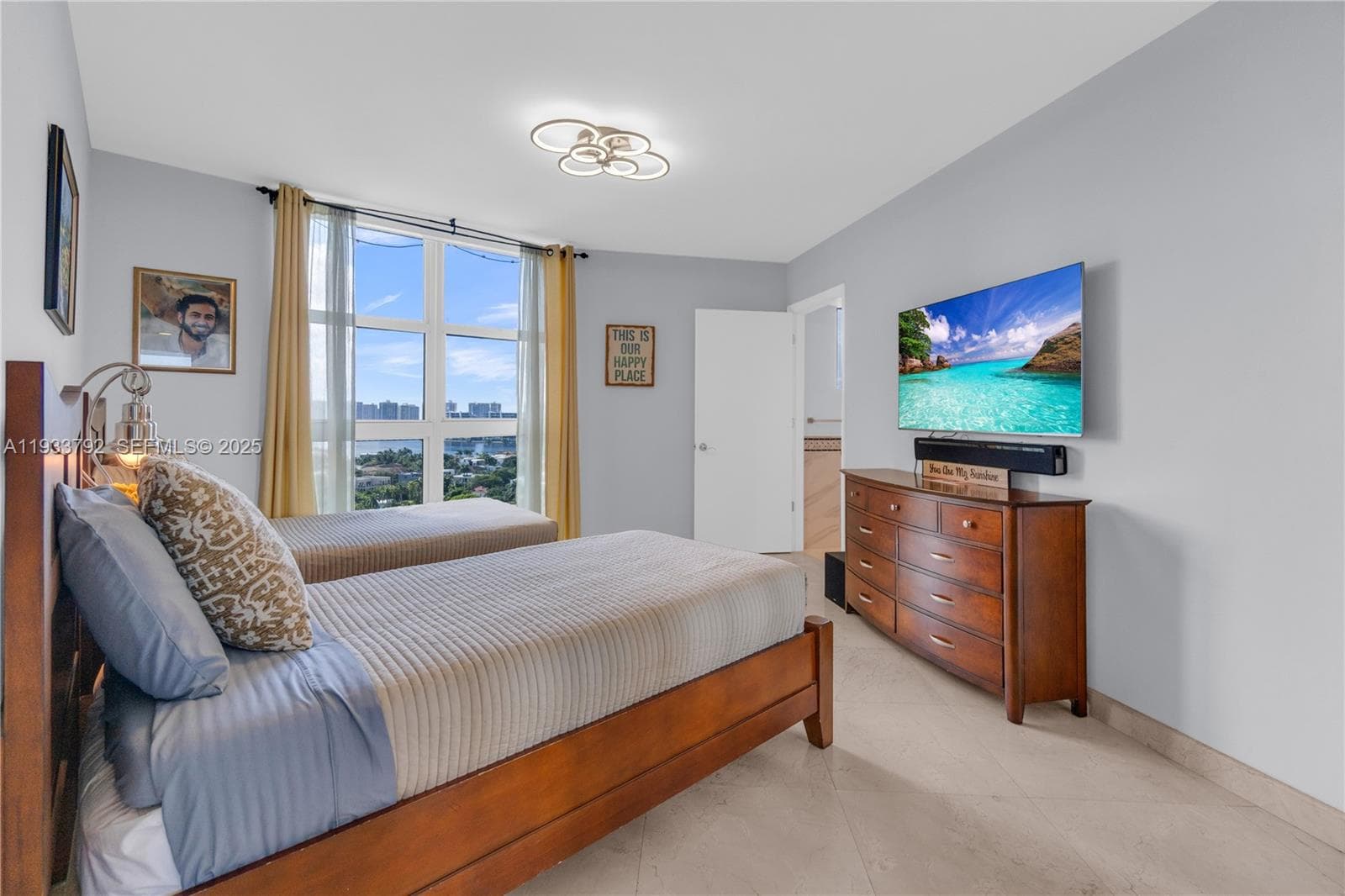 19111 Collins Ave 1607 photo 15