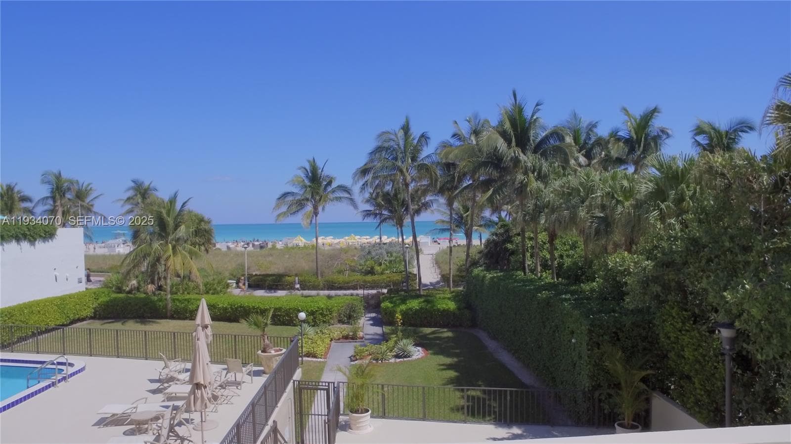1623 Collins Ave 218 photo 15