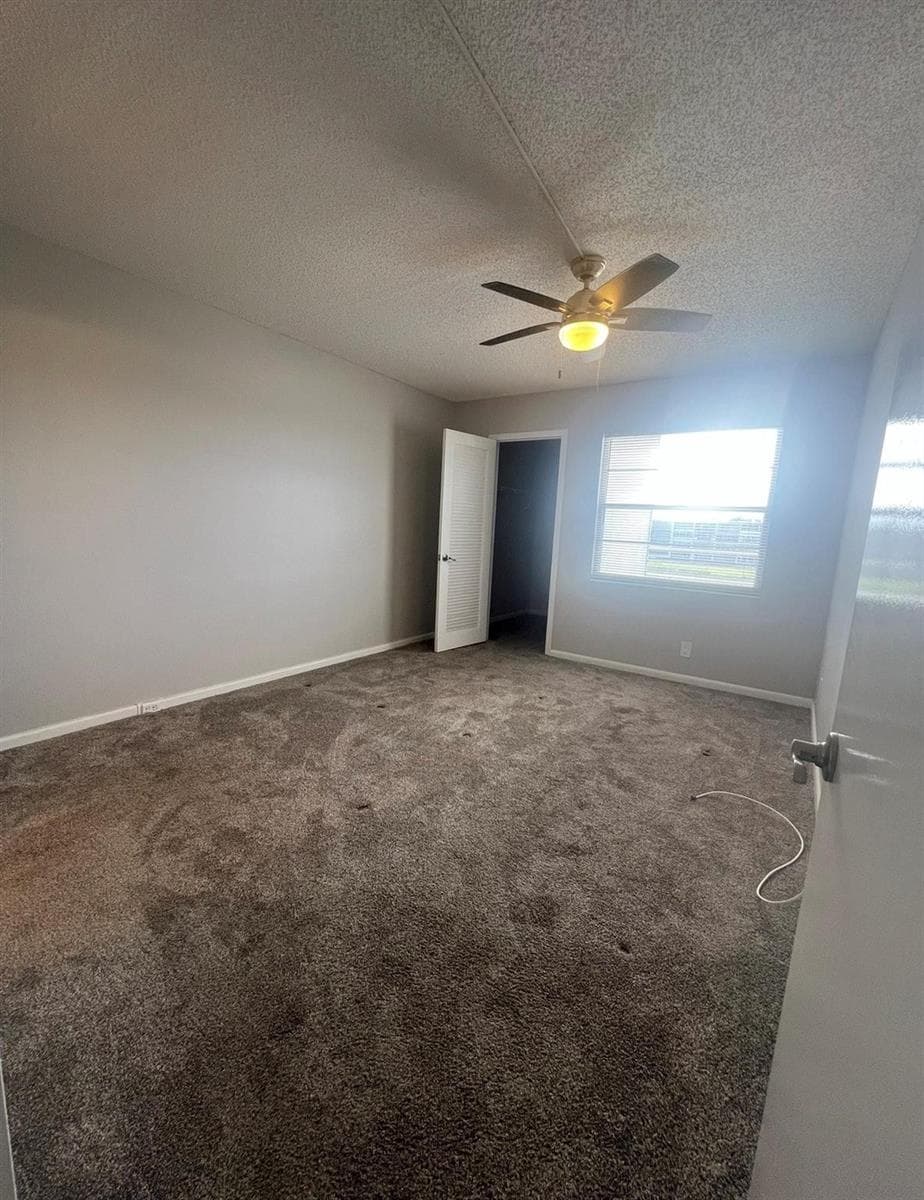 3050 Wolverton C 3050 photo 23