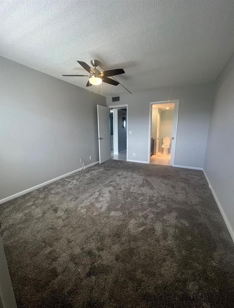 3050 Wolverton C 3050 photo 14