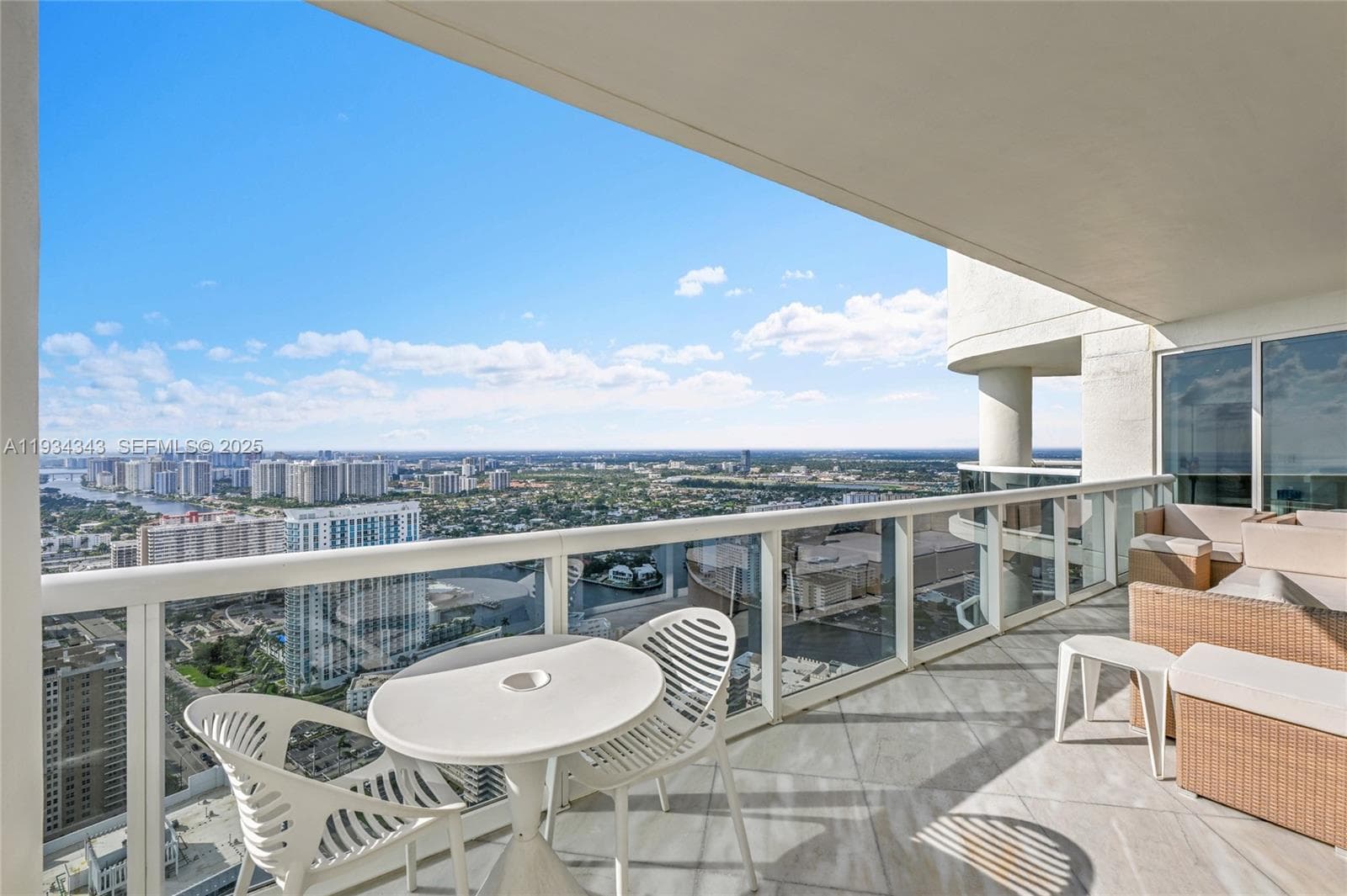 1850 S Ocean Dr PH4405 photo 19