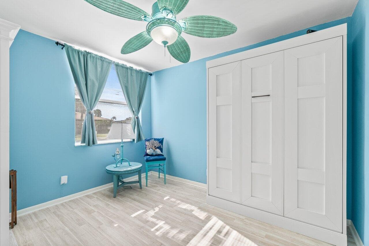 2525 Florida Boulevard 130 photo 6