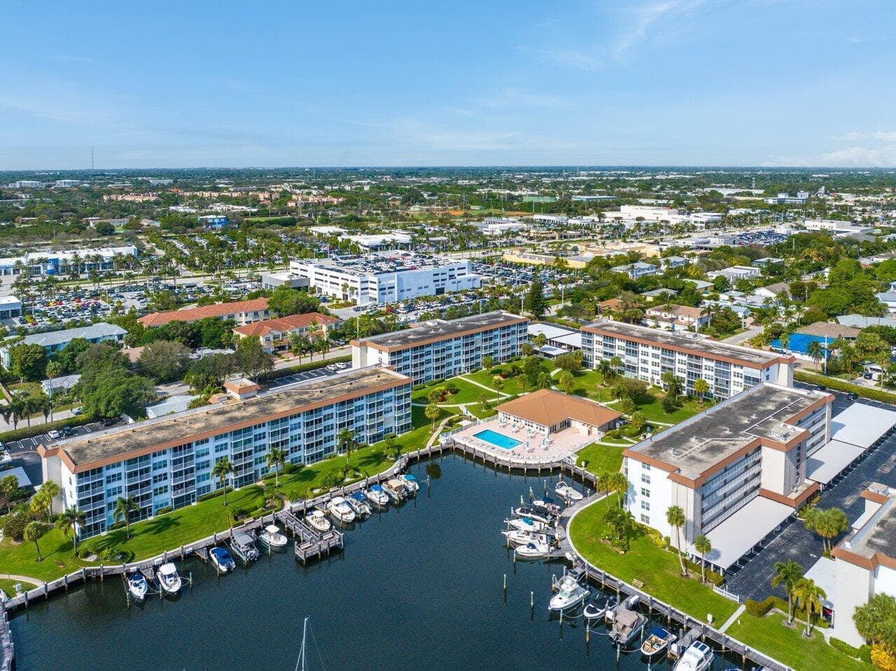 2525 Florida Boulevard 130 photo 24