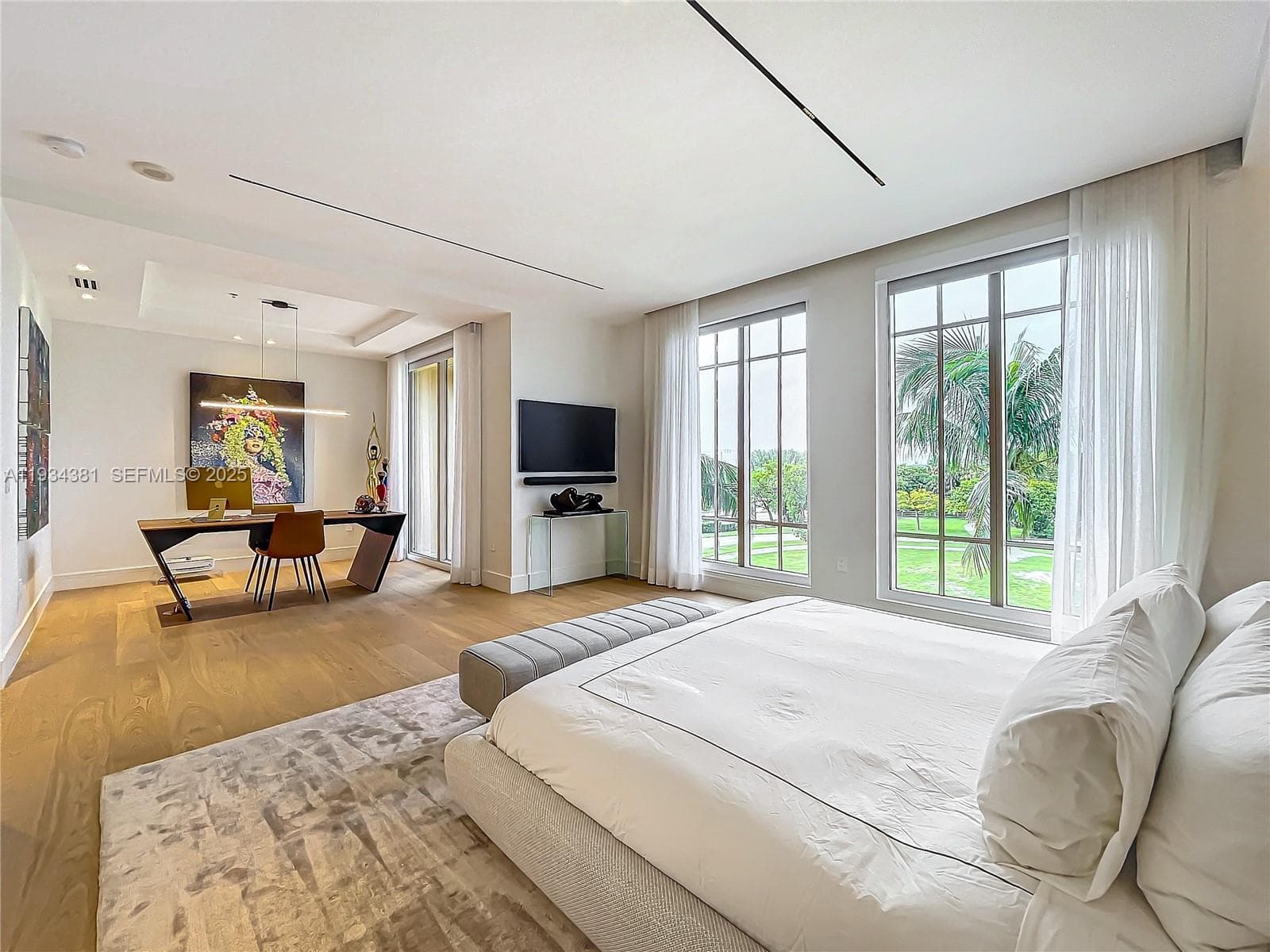 3501 Ocean Dr V5 photo 25