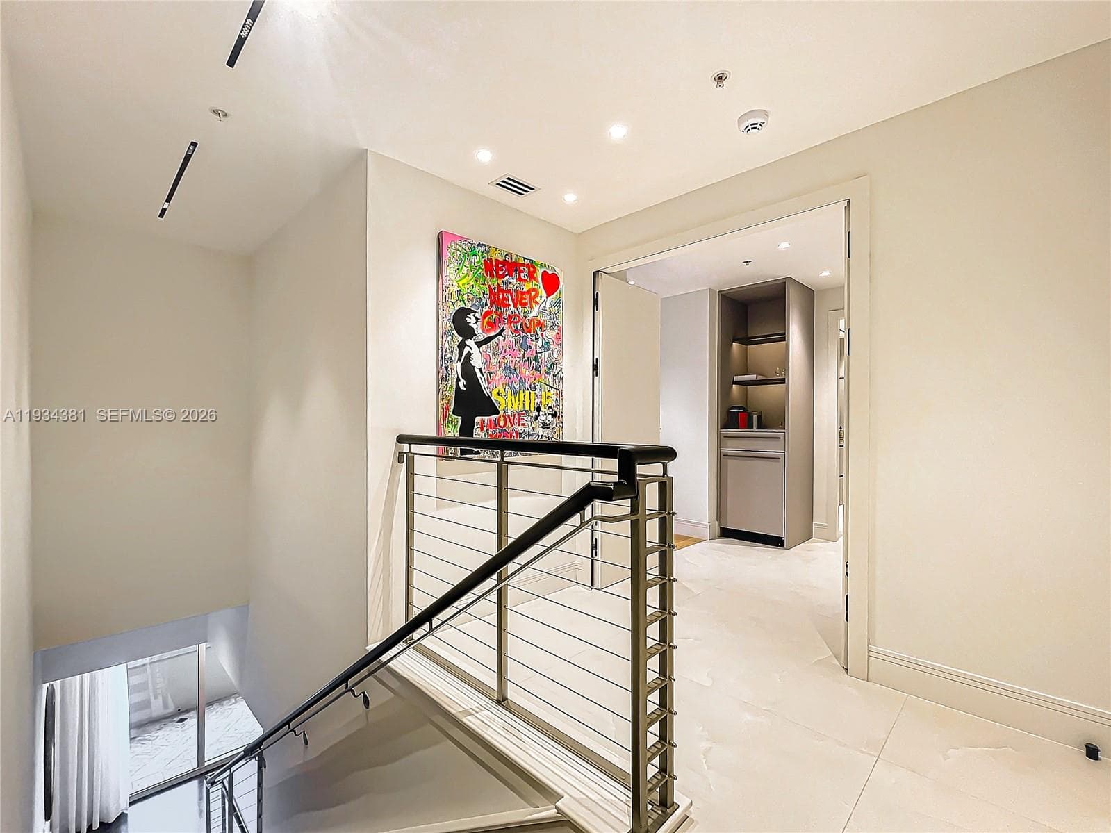 3501 Ocean Dr V5 photo 21