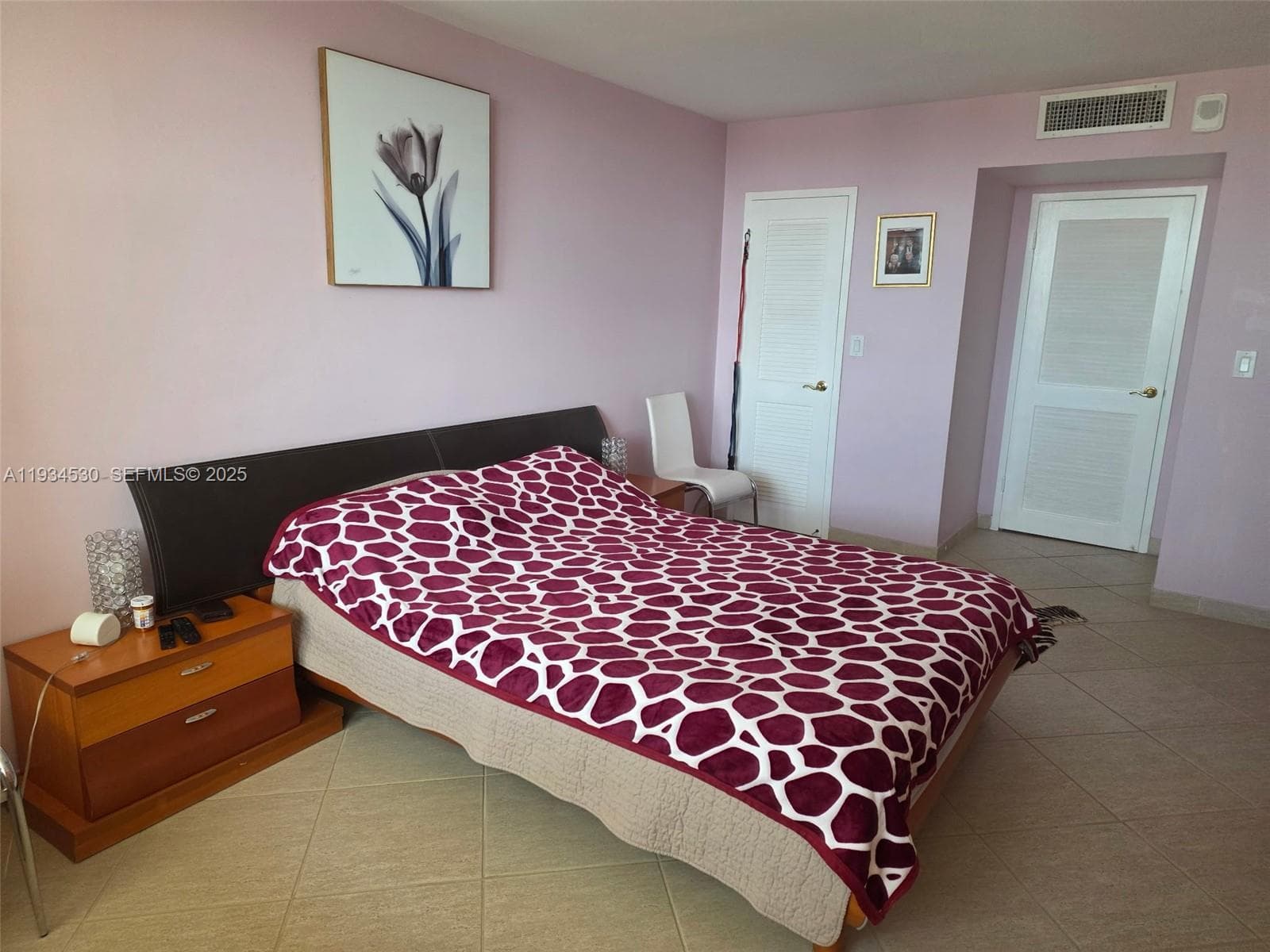 3180 S Ocean Dr 1617 photo 10