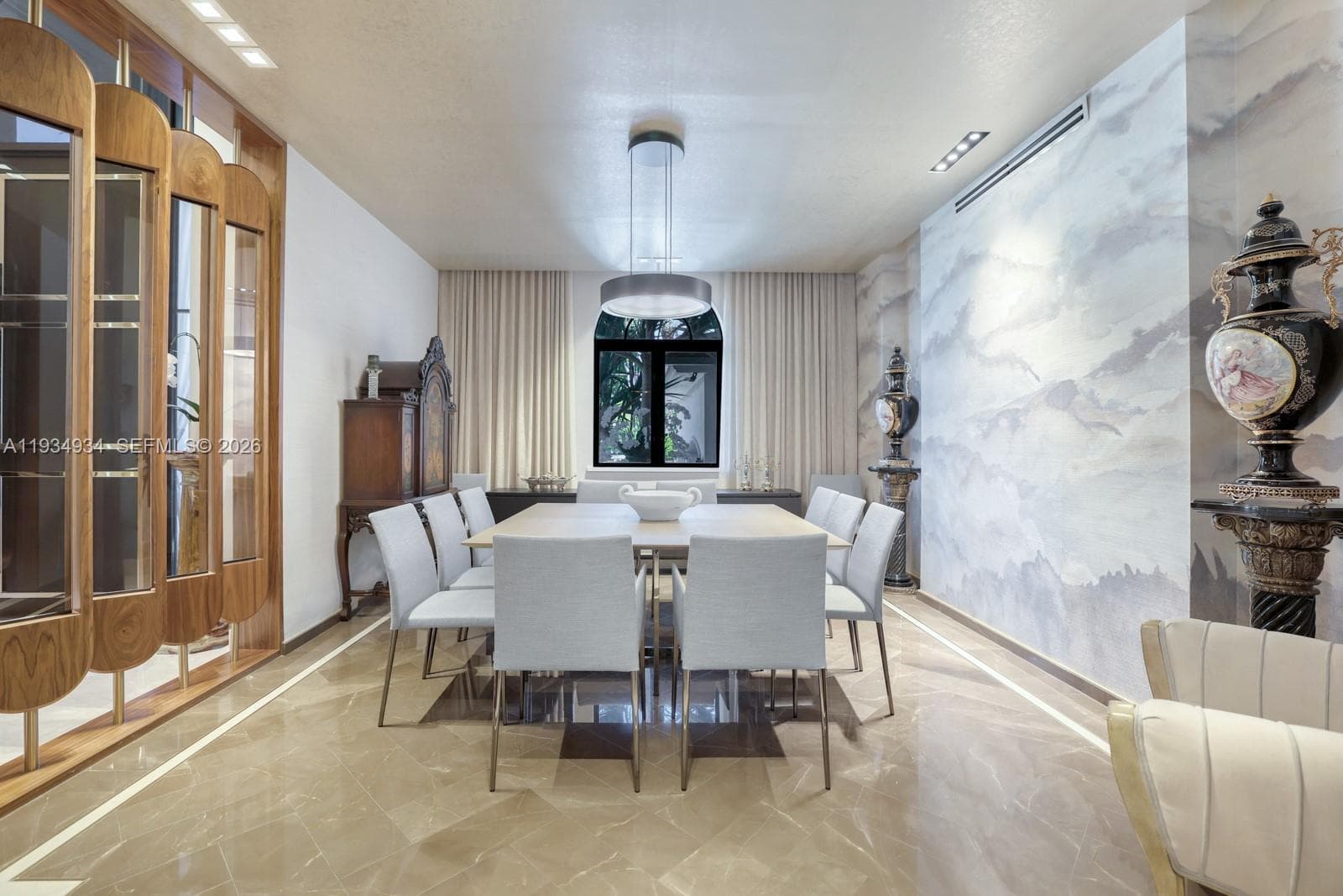 176 Hibiscus Drive photo 17