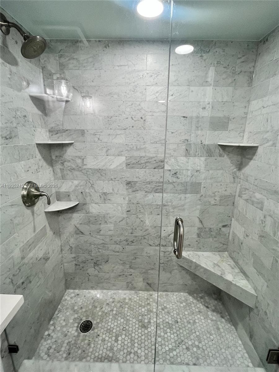 1501 Ocean Bay Dr B7 photo 13