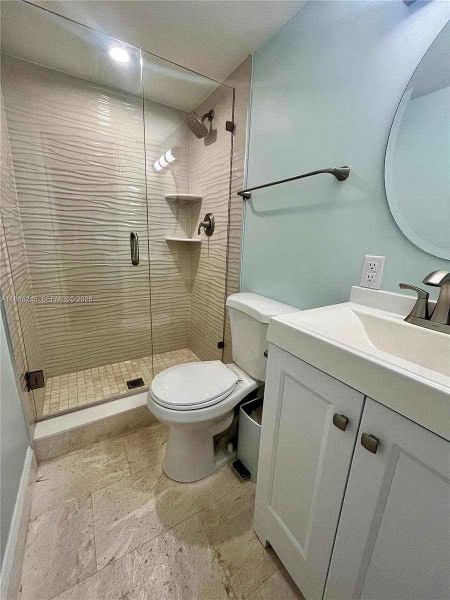 1501 Ocean Bay Dr B7 photo 11