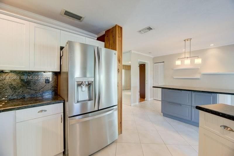 3081 46th Ct photo 16
