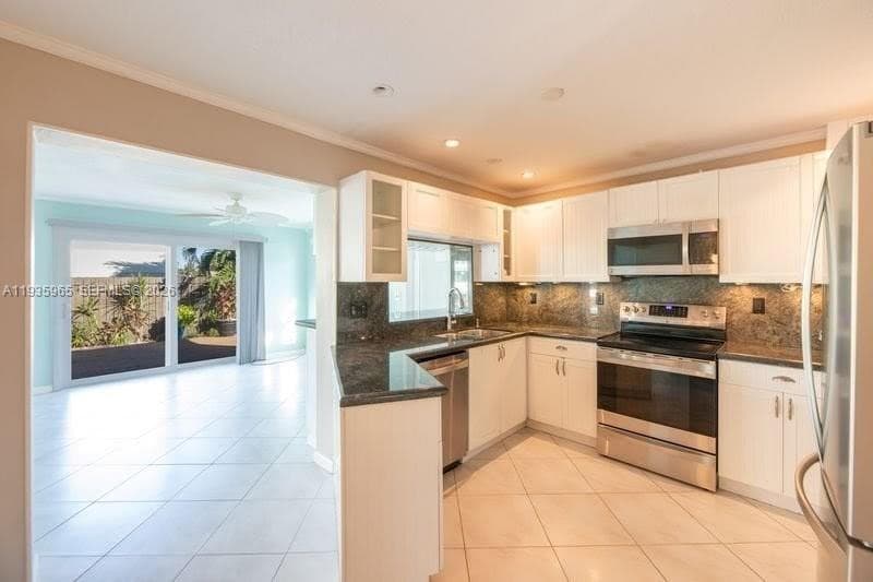 3081 46th Ct photo 14
