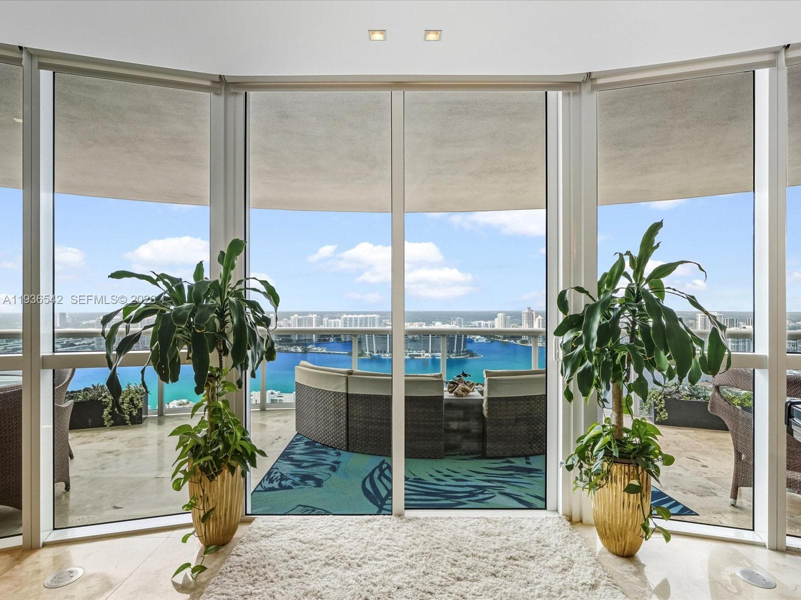 18201 Collins Ave 5101 photo 11