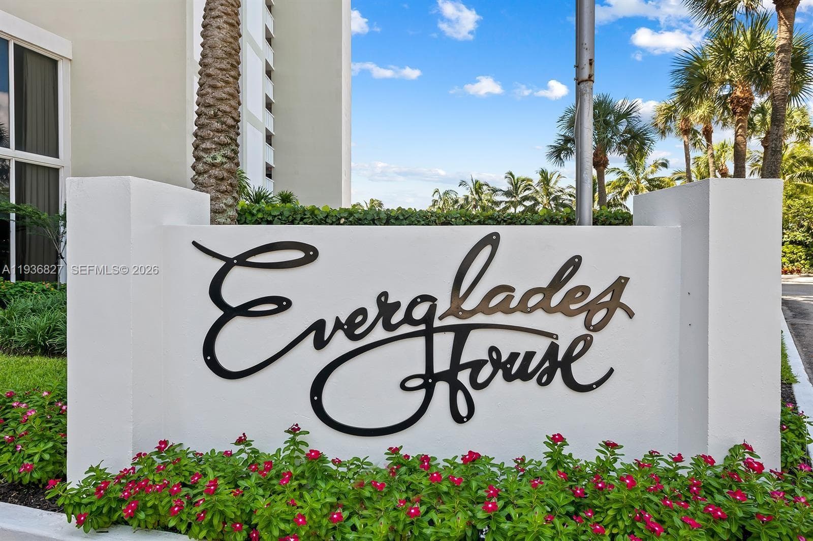 2000 S Ocean Dr 309 photo 2