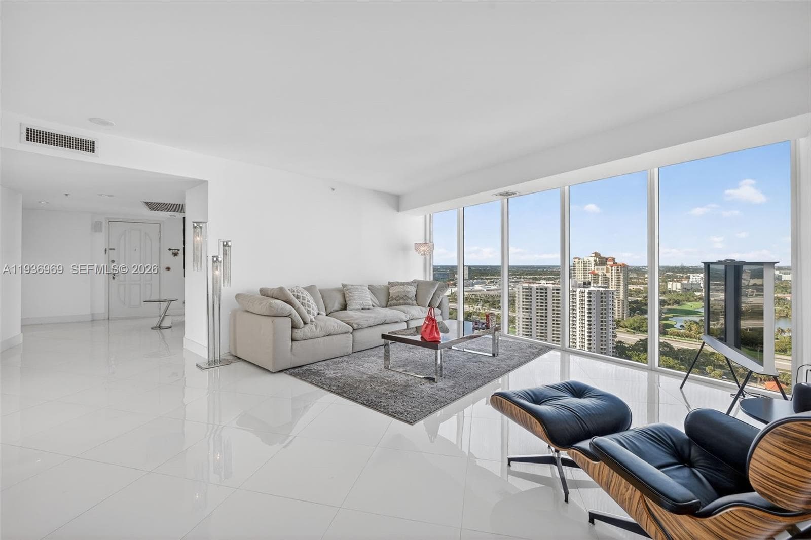 3370 Hidden Bay Dr 2711 photo 6