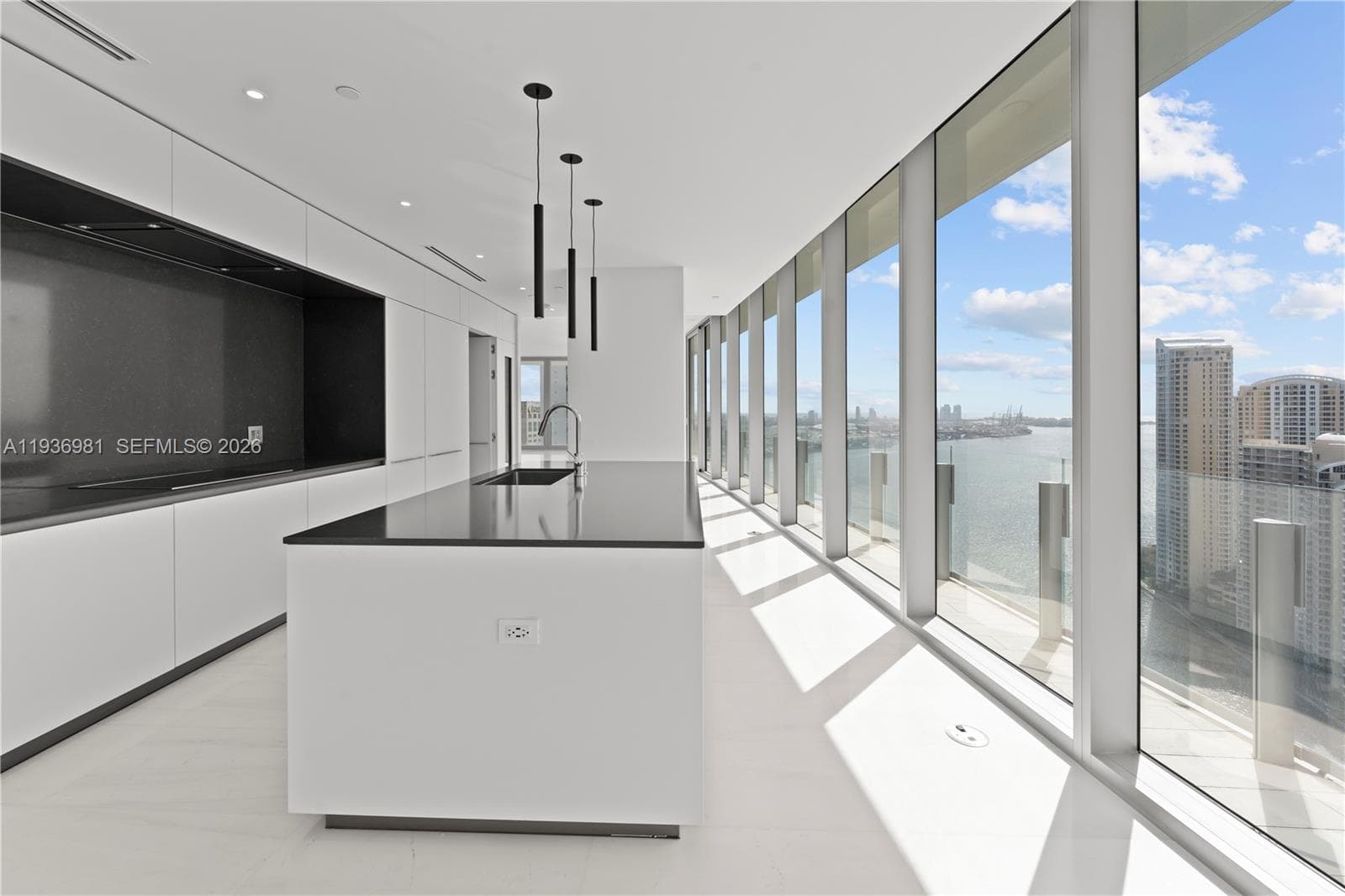 300 Biscayne Blvd Way 3201 photo 7