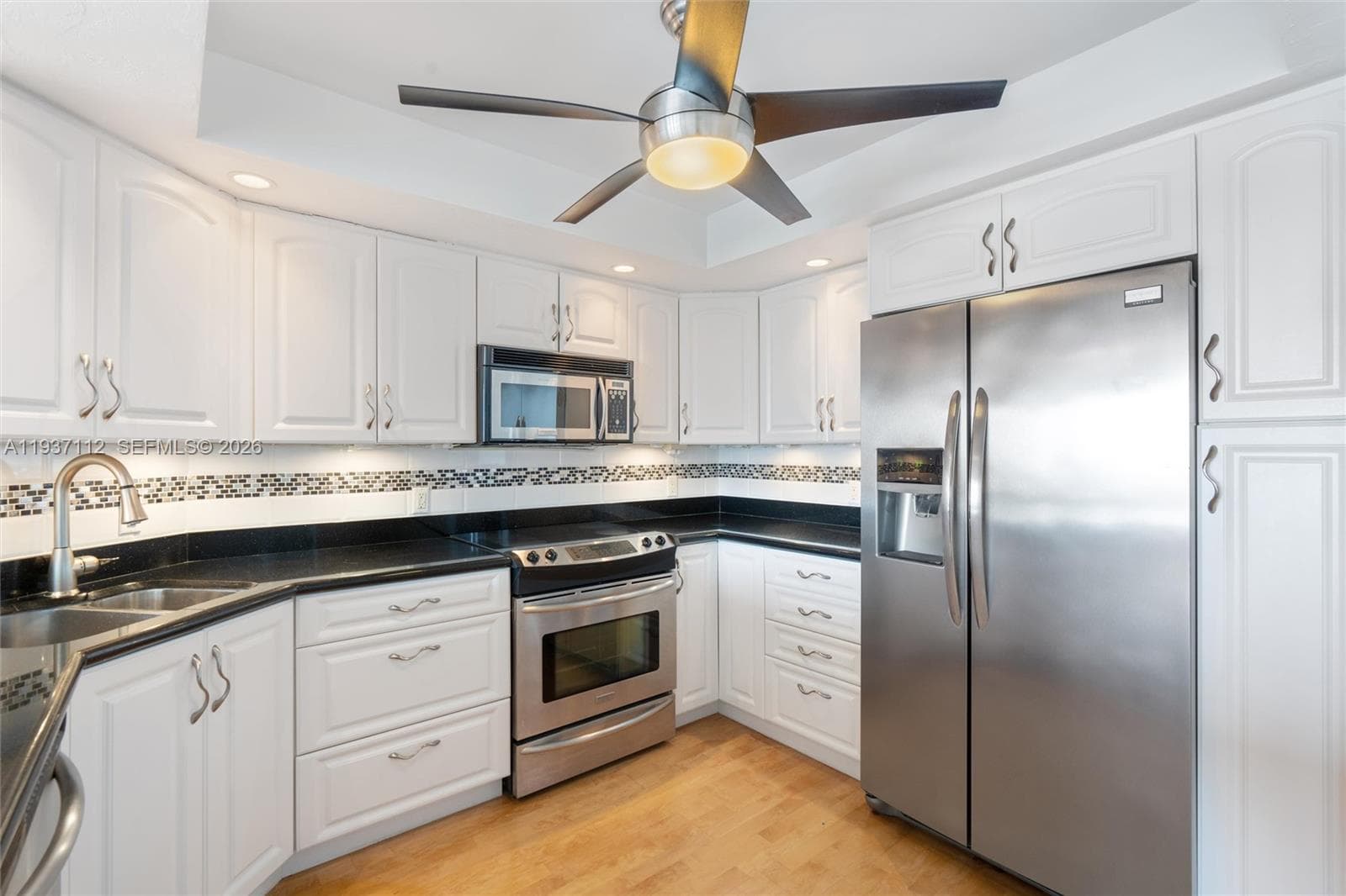 2200 Ocean Ln 2903 photo 18