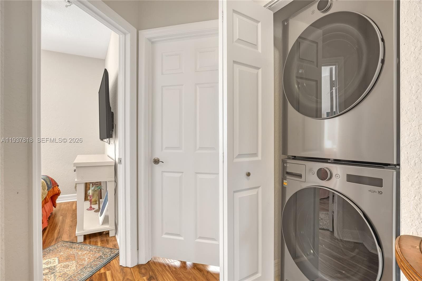 104 Harbors Way photo 13