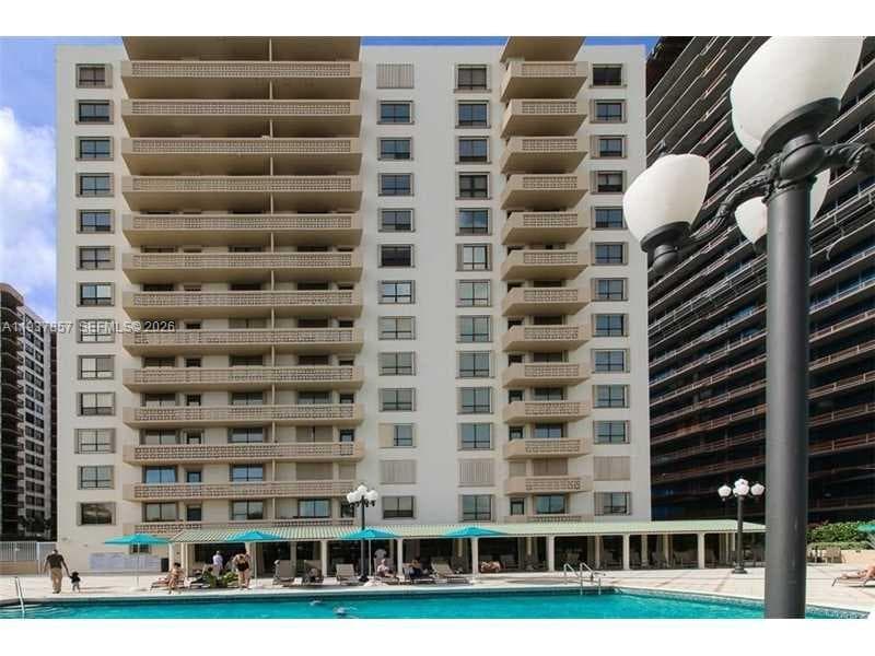 10185 Collins Ave PH02 photo 19