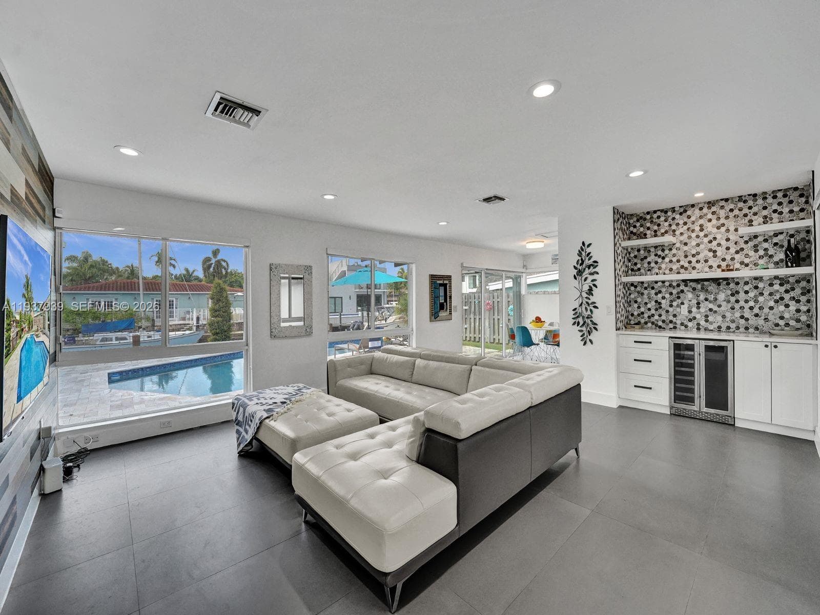 1108 Tangelo Isle photo 16