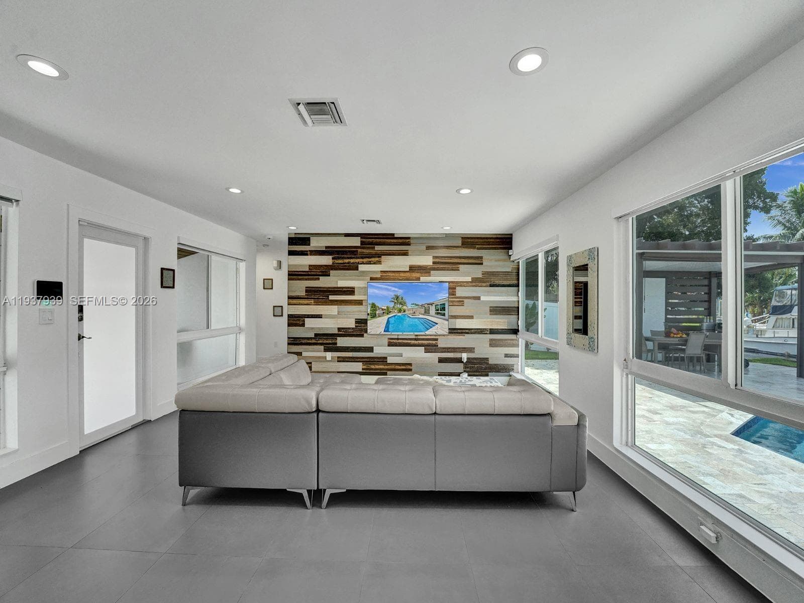 1108 Tangelo Isle photo 21