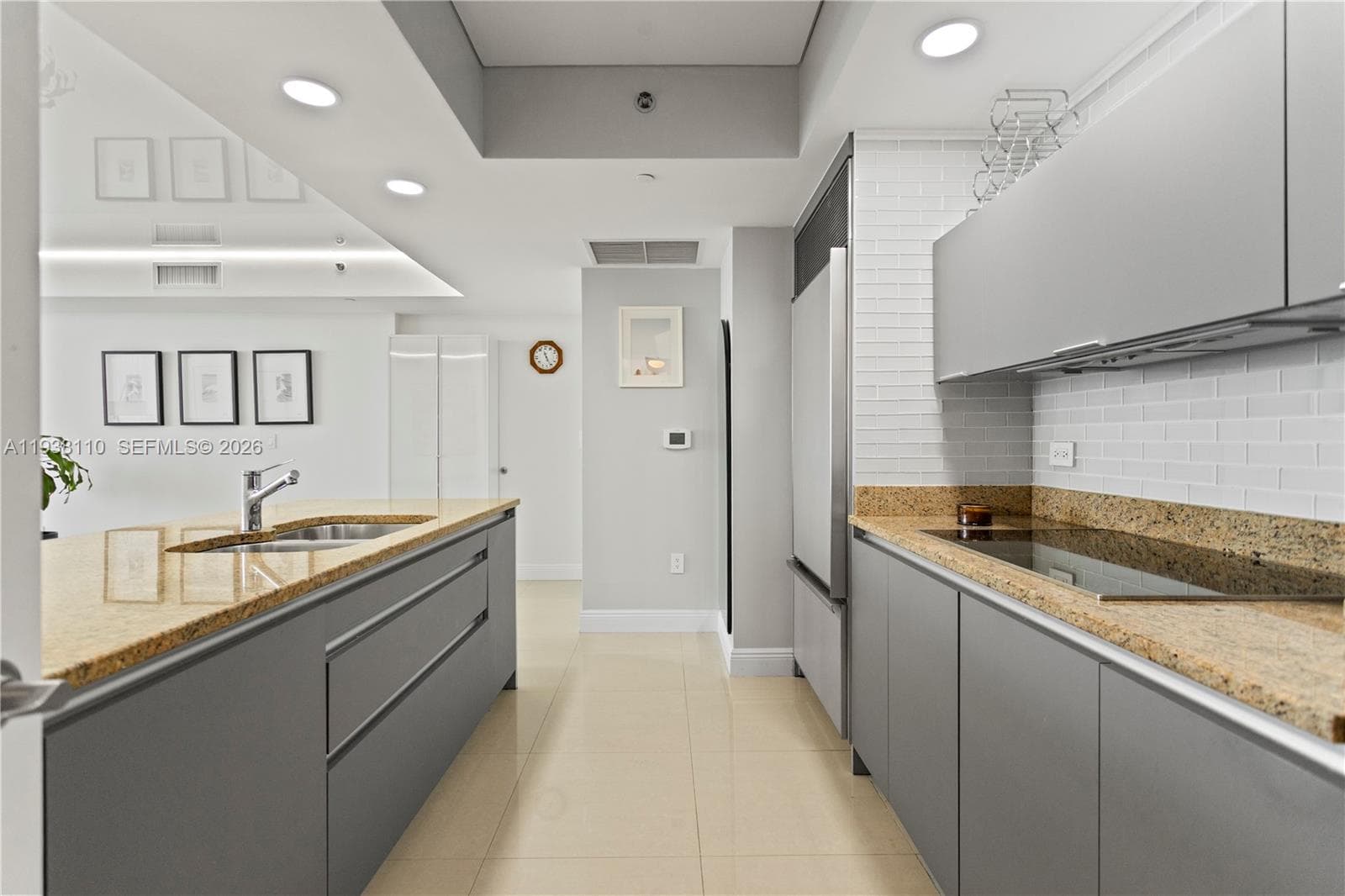 17201 Collins Ave 3502 photo 4