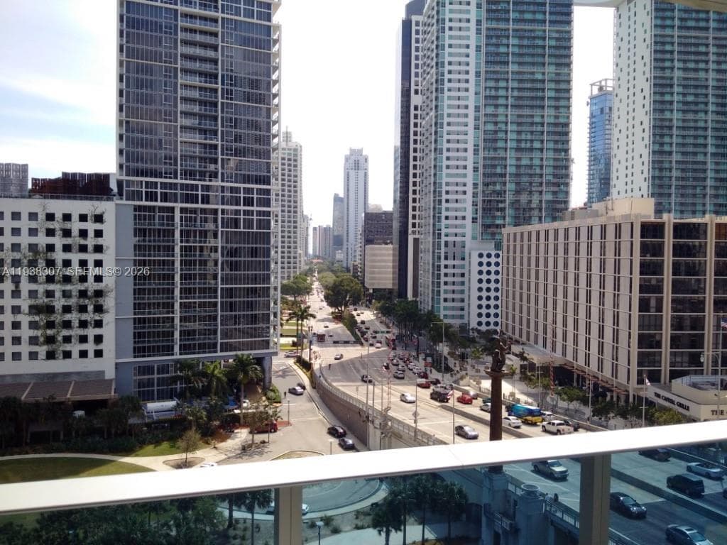 200 Biscayne Boulevard Way 906 photo 4