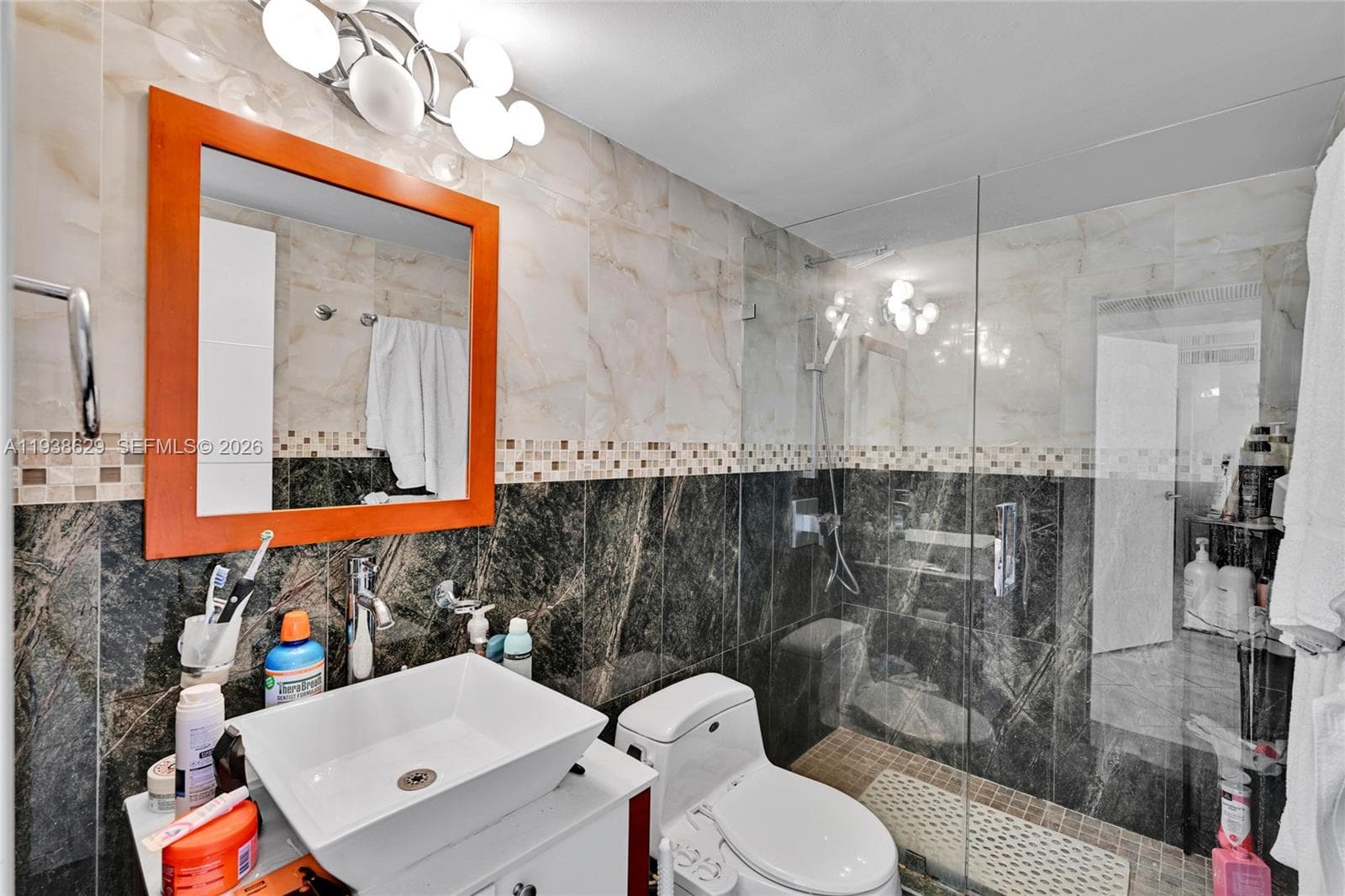 2030 Ocean Dr 2018 photo 25