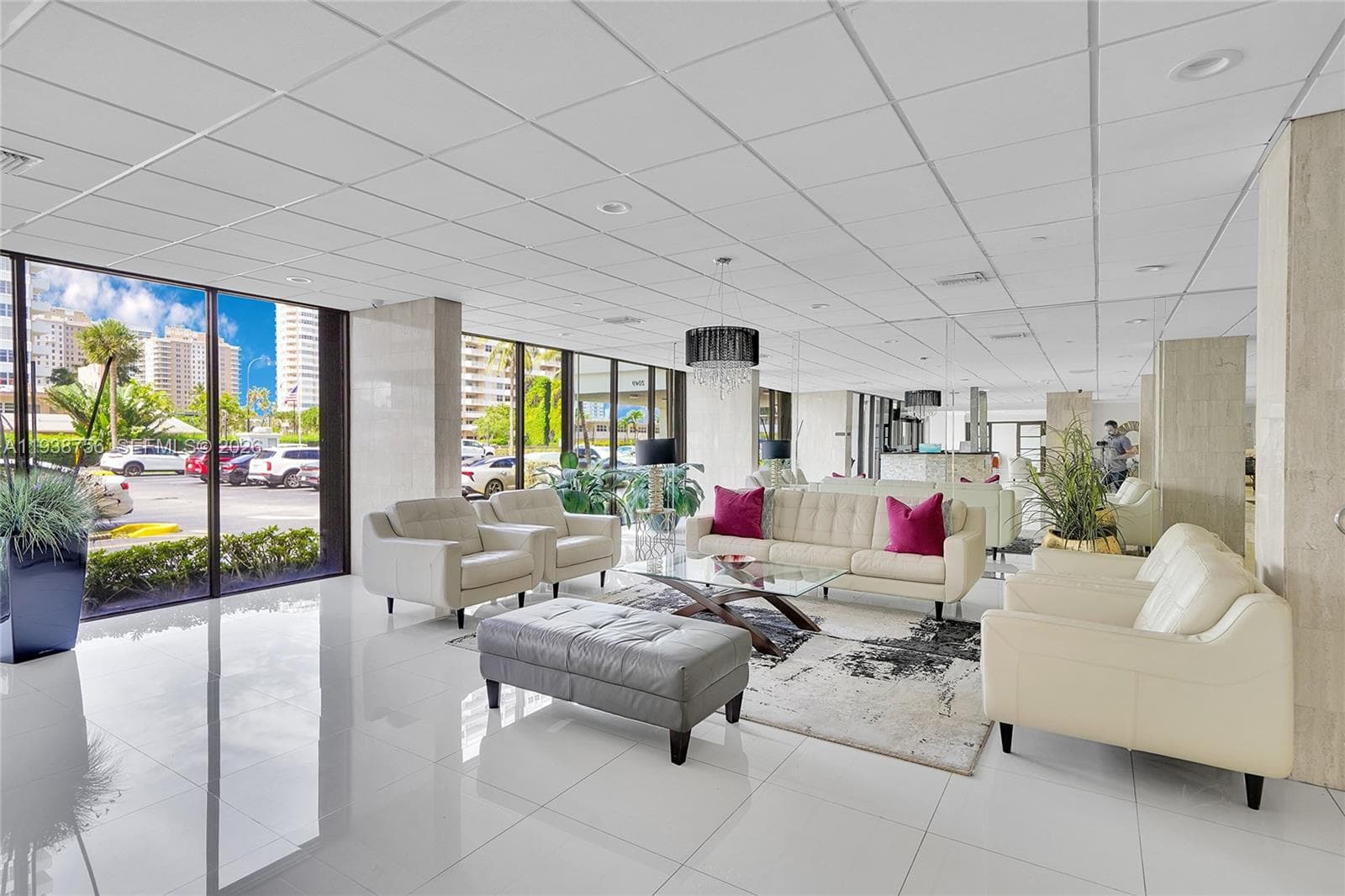 2049 Ocean Dr 701 photo 24