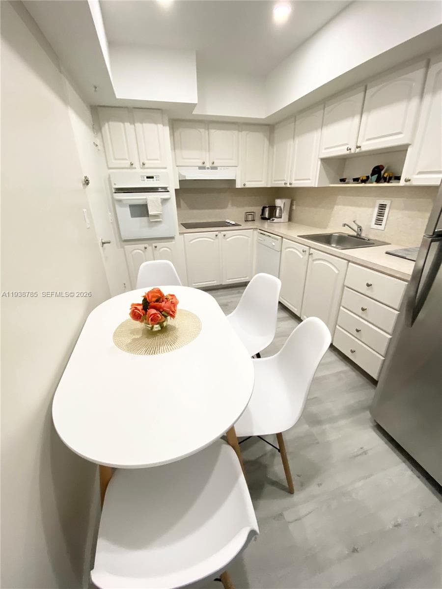 4001 S Ocean Dr 4M photo 5