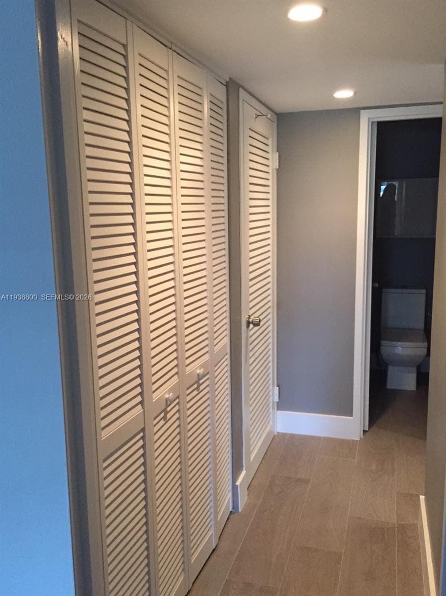 100 Lincoln Rd 314 B photo 15