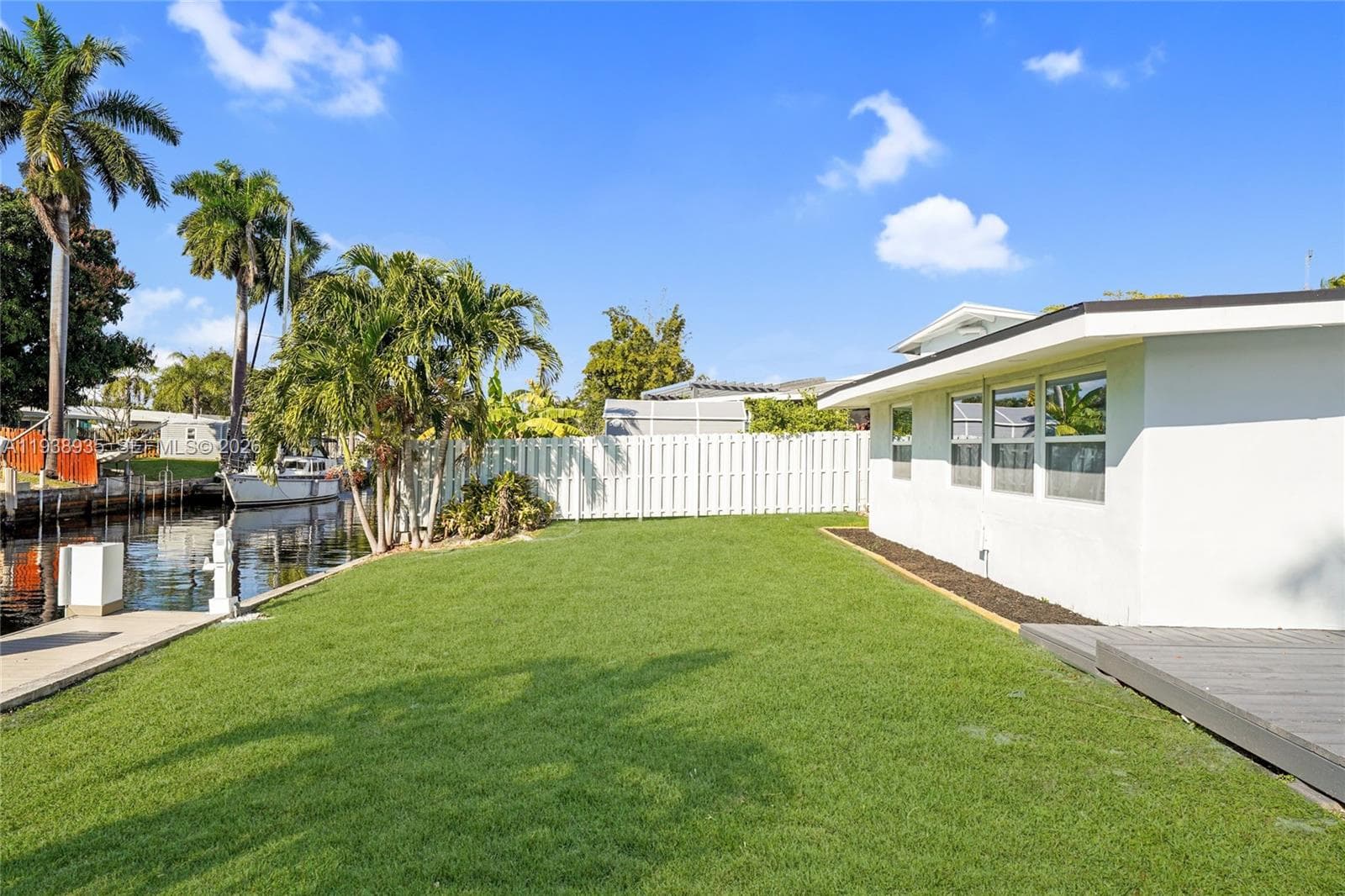 2649 Key Largo Ln photo 8