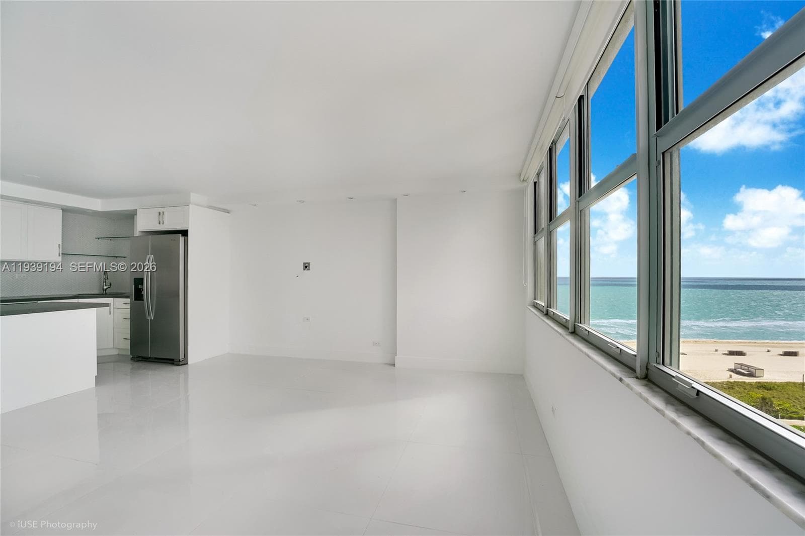6039 Collins Ave 1222 photo 5