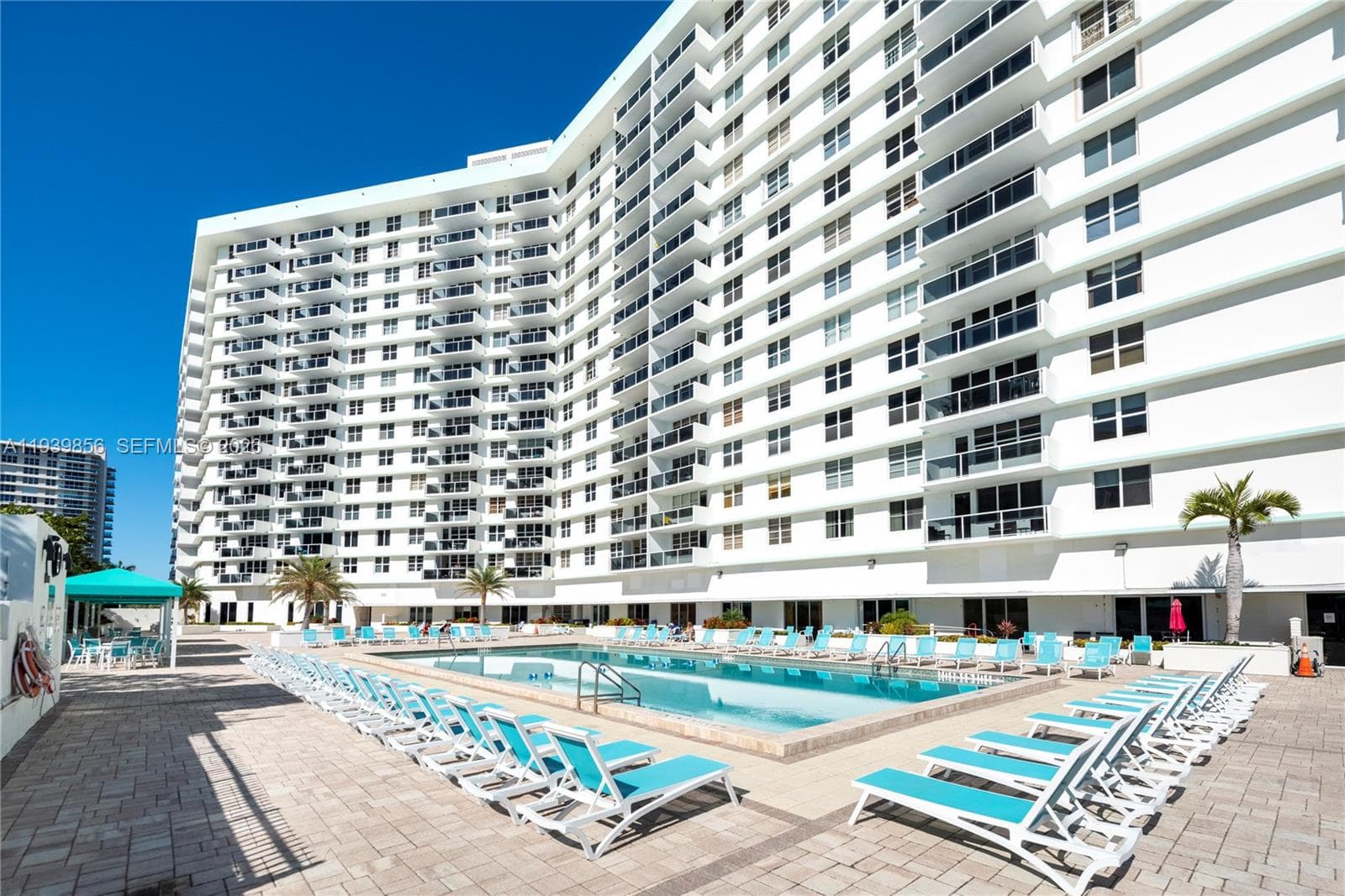 3725 Ocean Dr 1406 photo 23