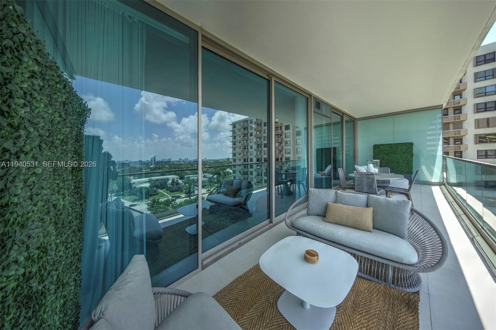 10201 Collins Ave 804 photo 12