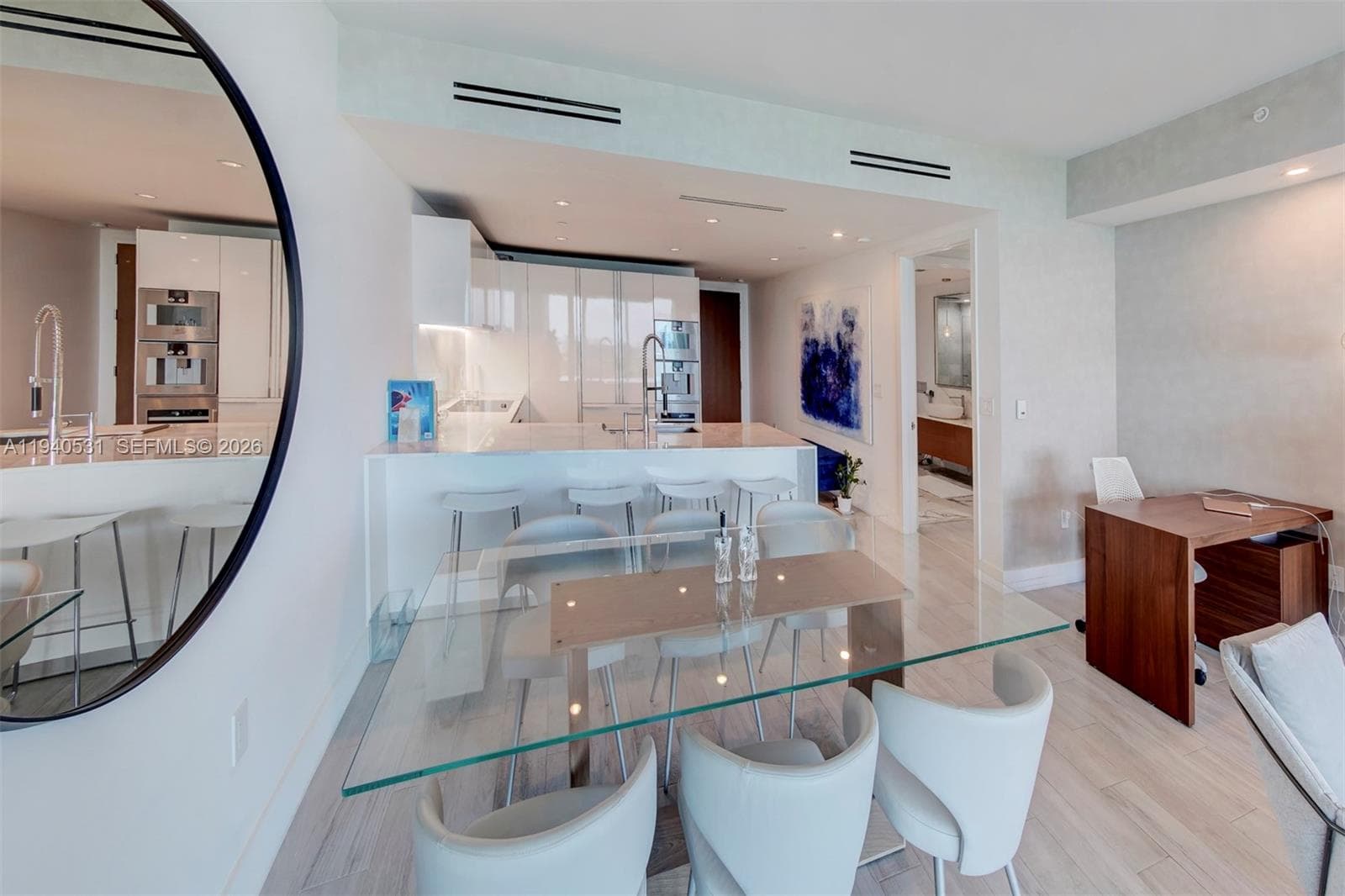 10201 Collins Ave 804 photo 5