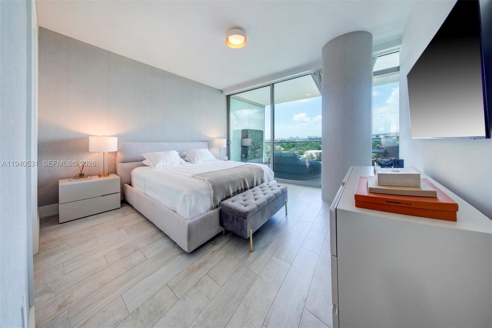 10201 Collins Ave 804 photo 20