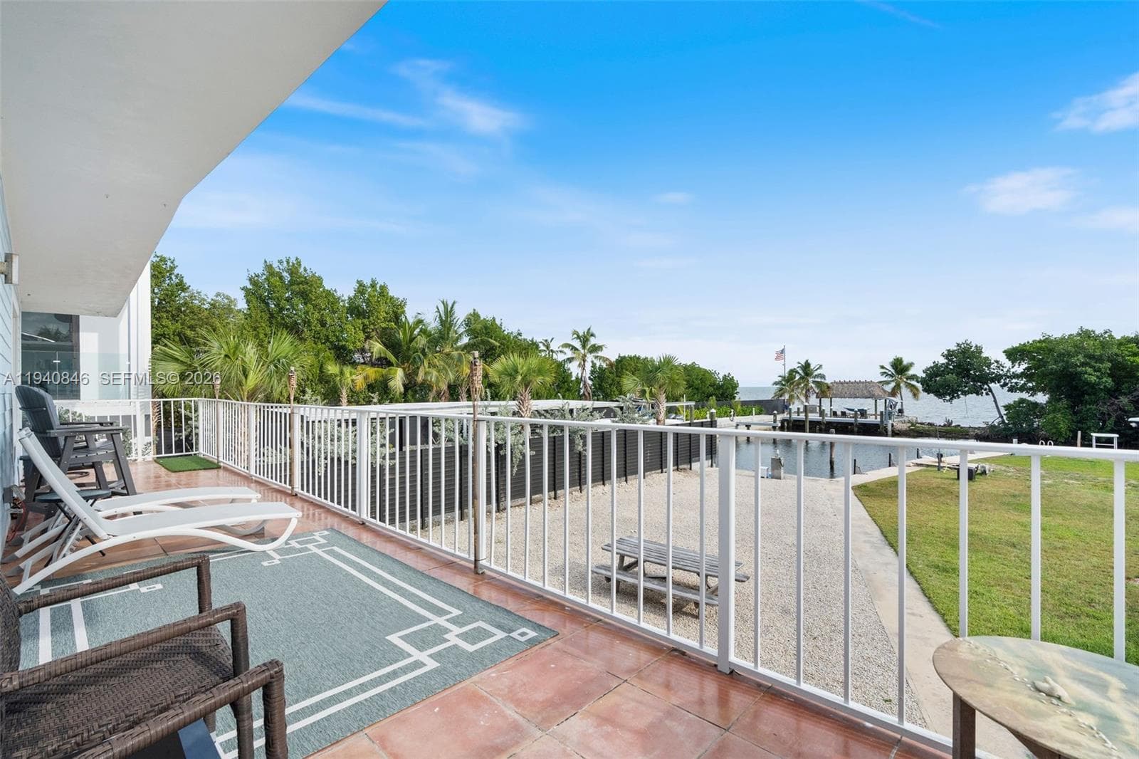 127 Seaside Ave photo 12