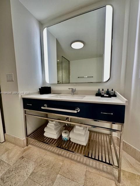4401 Collins Ave 1817 photo 16
