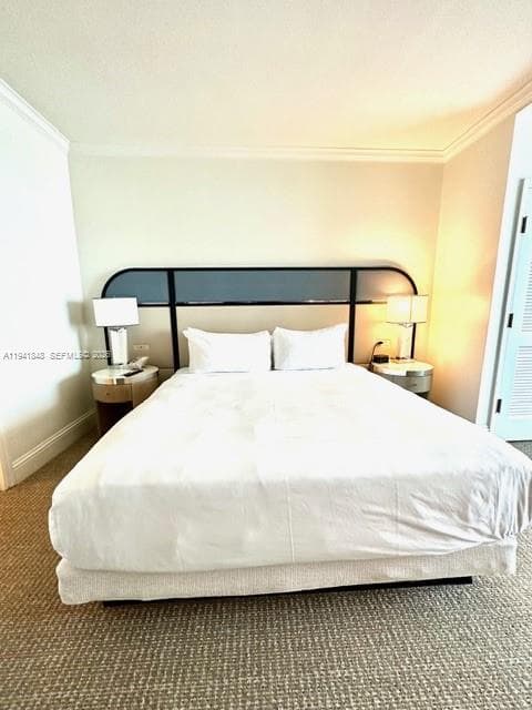4401 Collins Ave 1817 photo 9