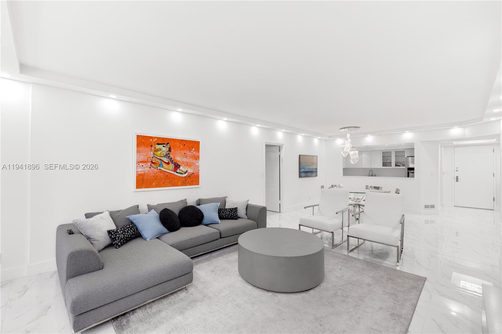 9455 Collins Ave 806 photo 15