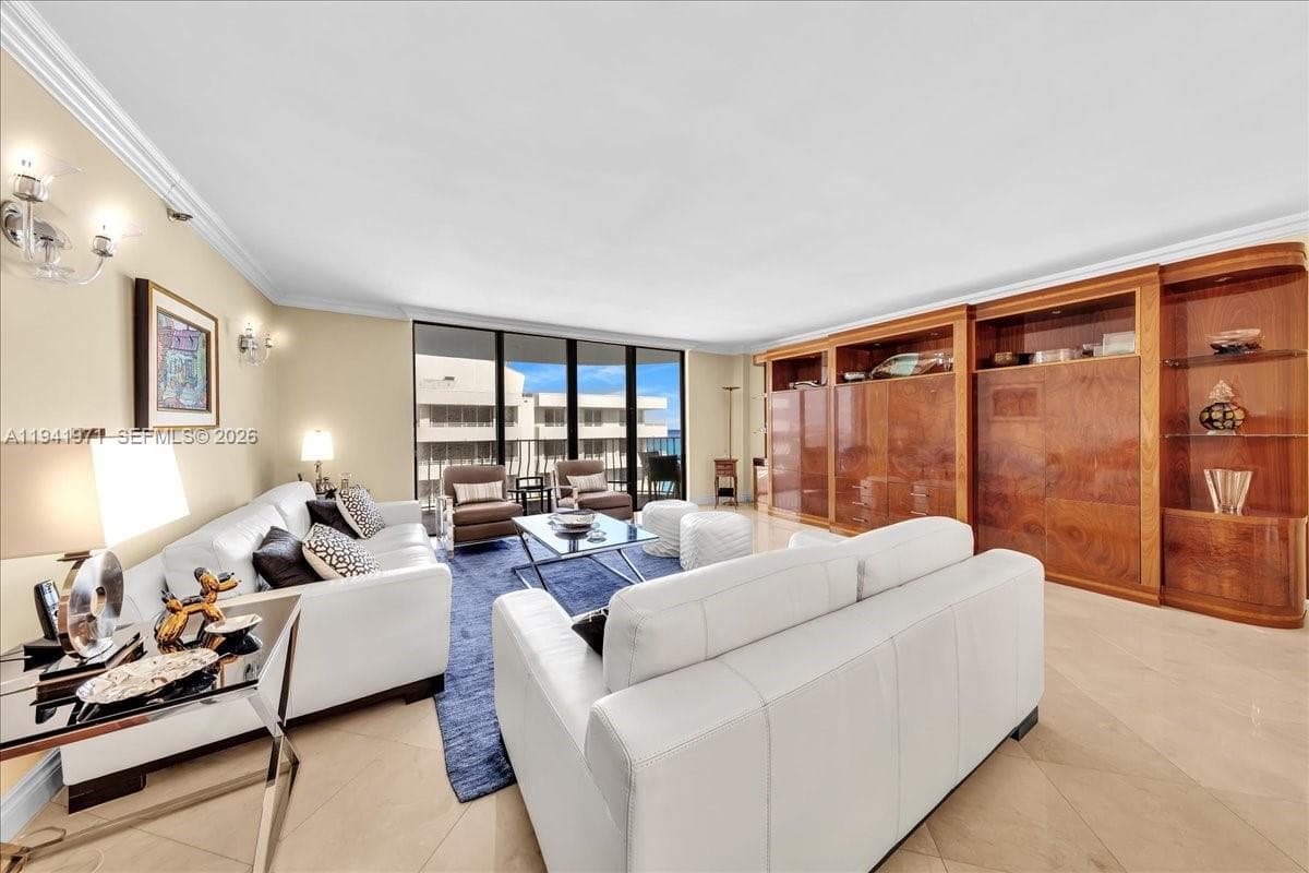 8877 Collins Ave PH-2 photo 20