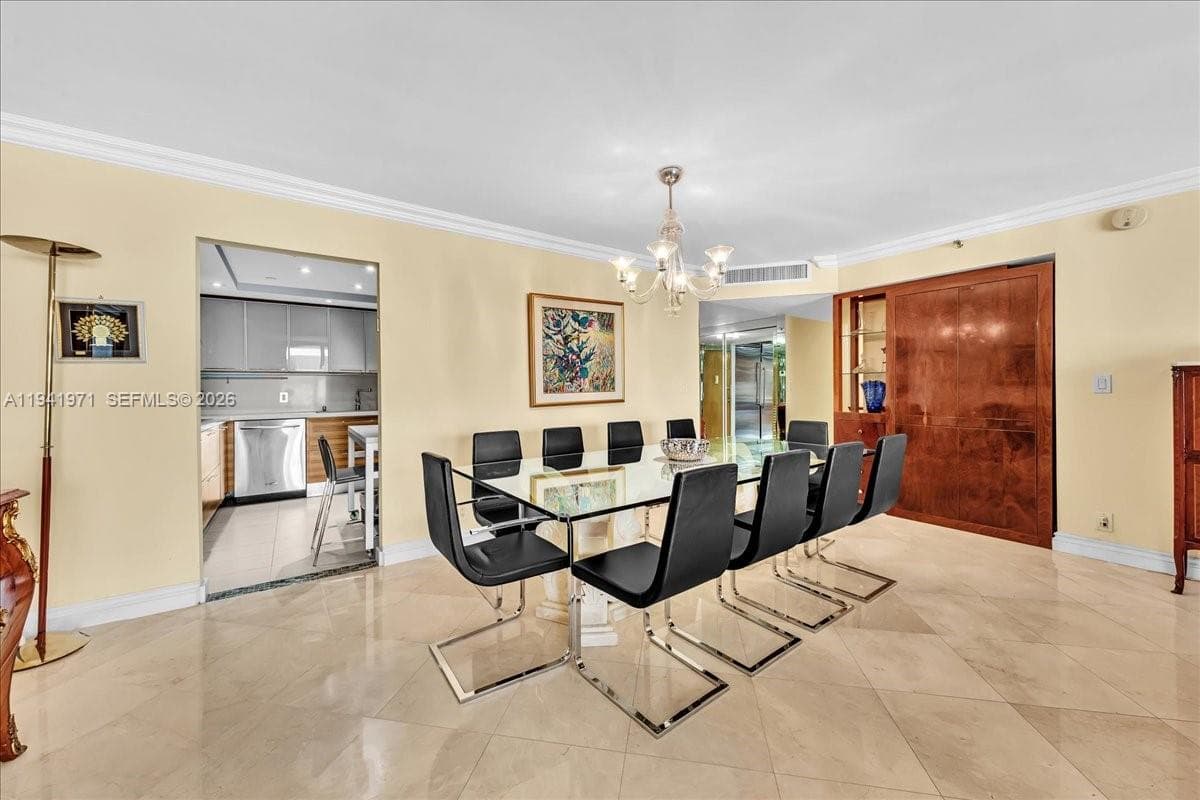 8877 Collins Ave PH-2 photo 21
