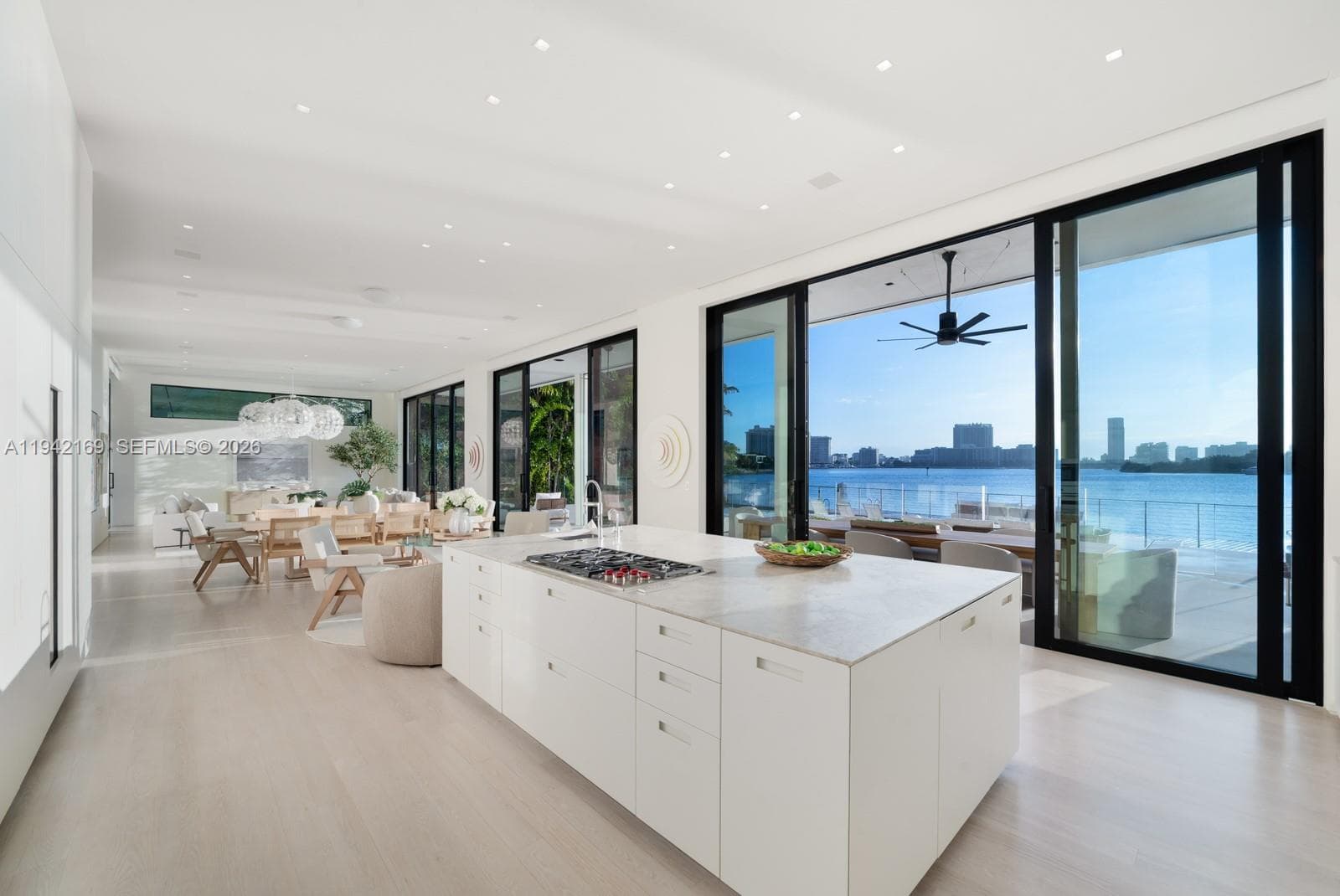 33 Dilido Dr photo 12