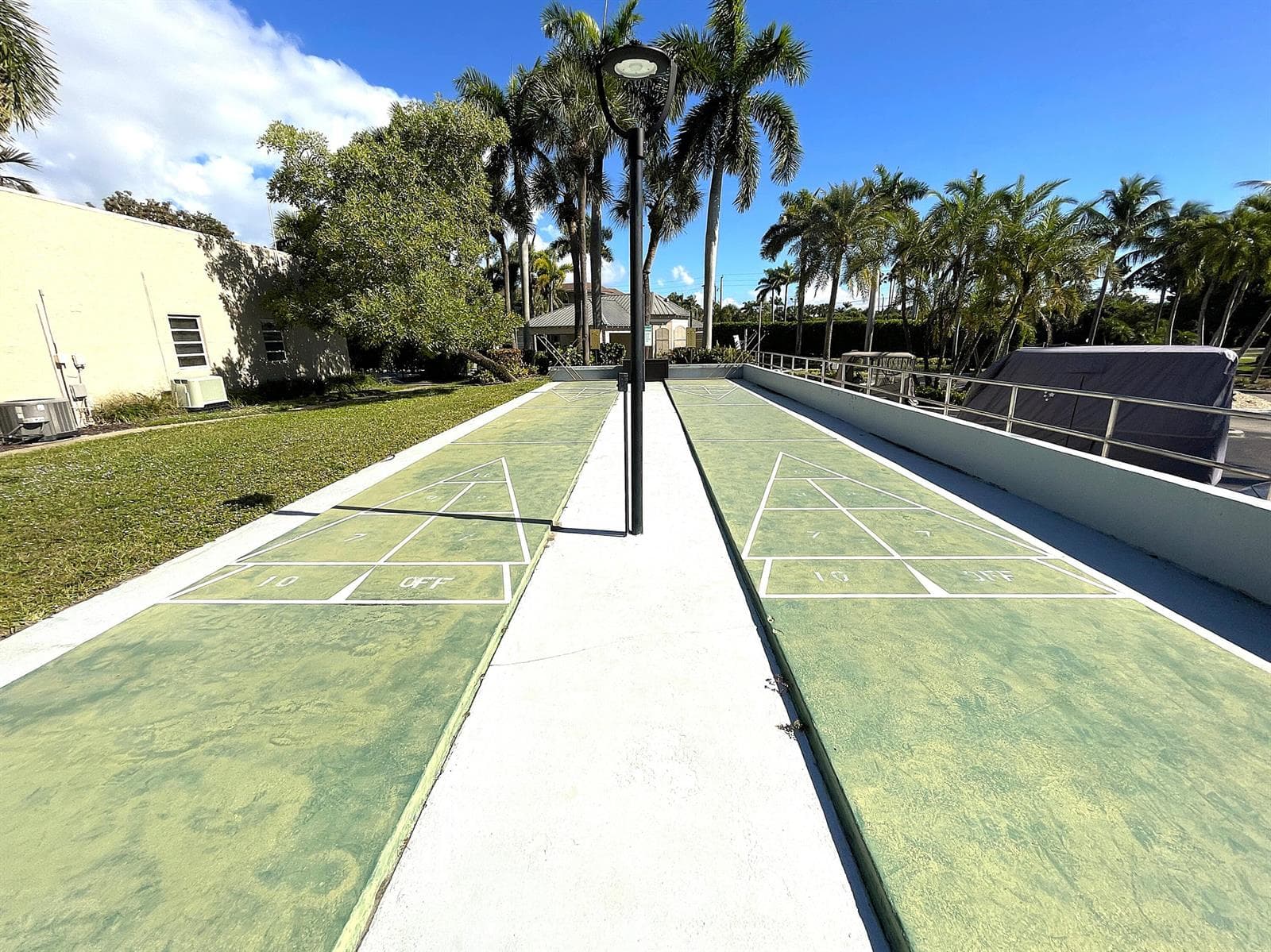 3 Royal Palm Way 205 photo 24