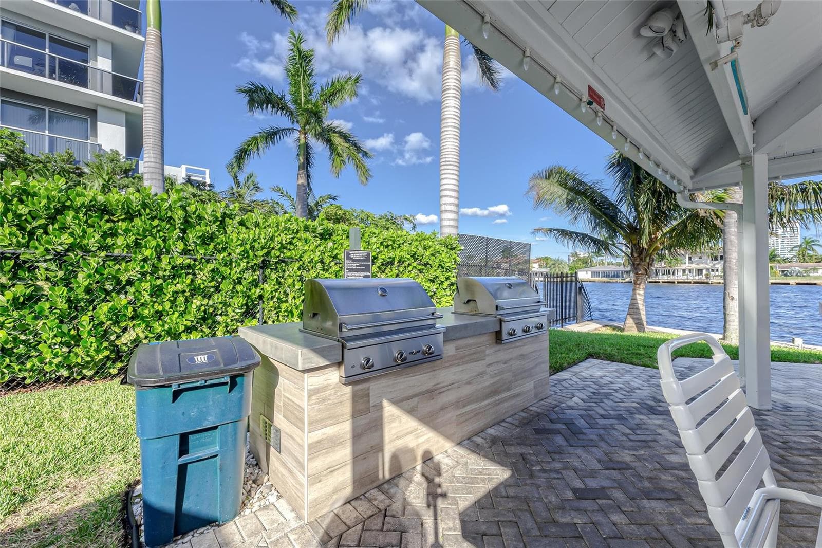 6299 Bay Club Drive 4 photo 23